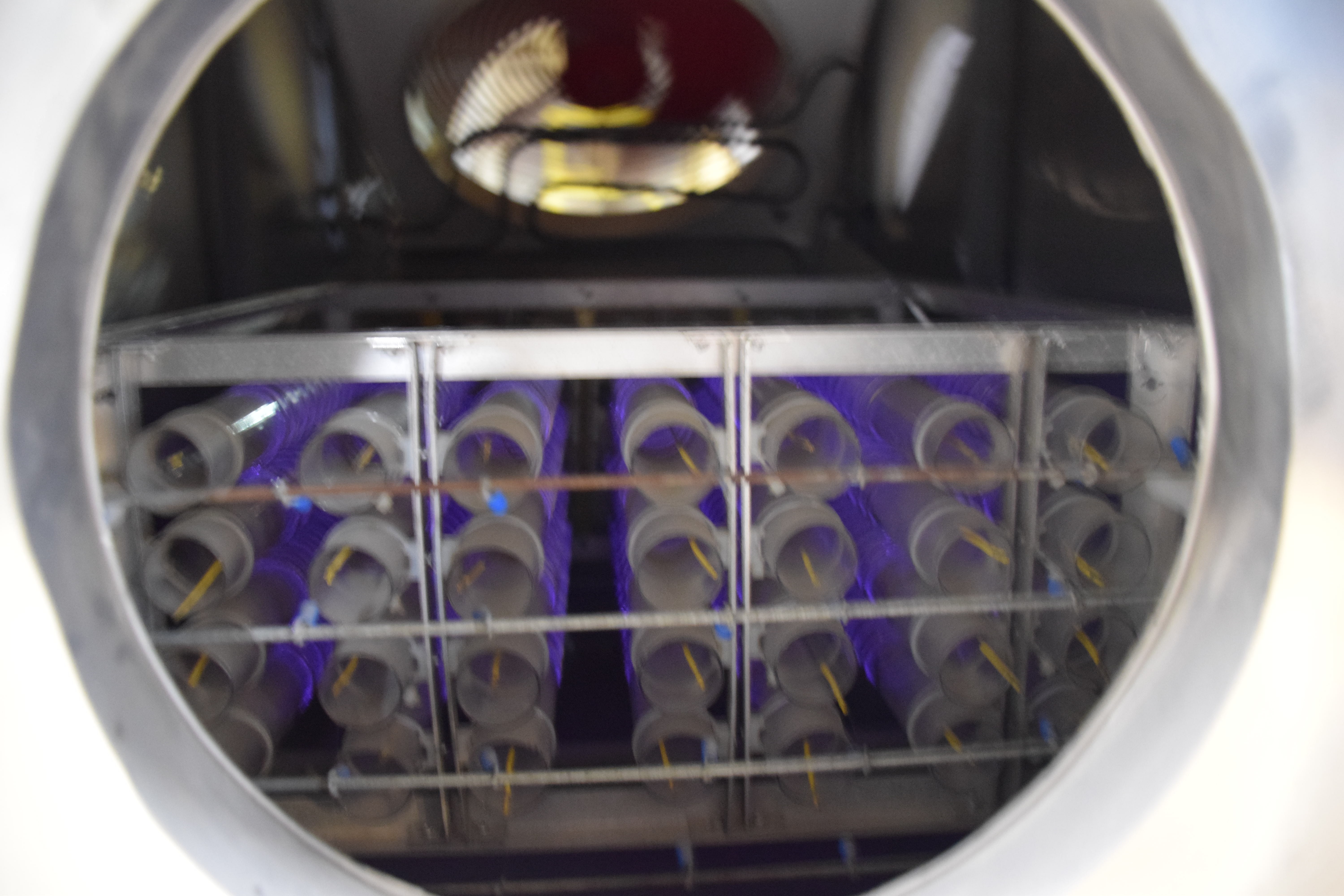   Олео протеин тества инсталация със студена плазма за пречистване на неорганизираните производствени миризми  