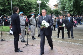 Венци и цветя бяха положени пред Мемориала на загиналите във войните за национално обединение