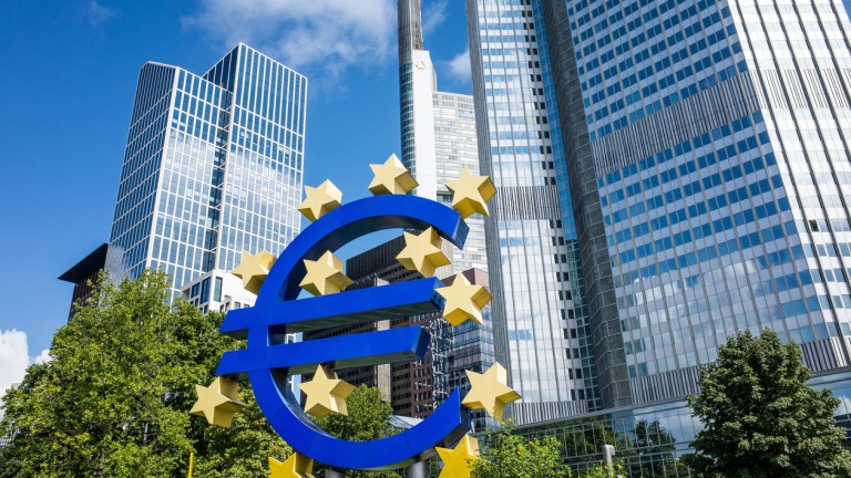 Новата целева инфлация на ЕЦБ и ускореният крах на покупателната ни способност