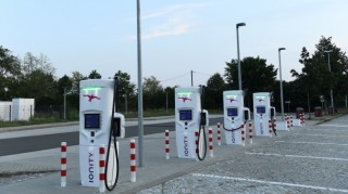 България изостава най-много в зарядната инфраструктура за електромобили, посочи д-р Веселин Грозданов