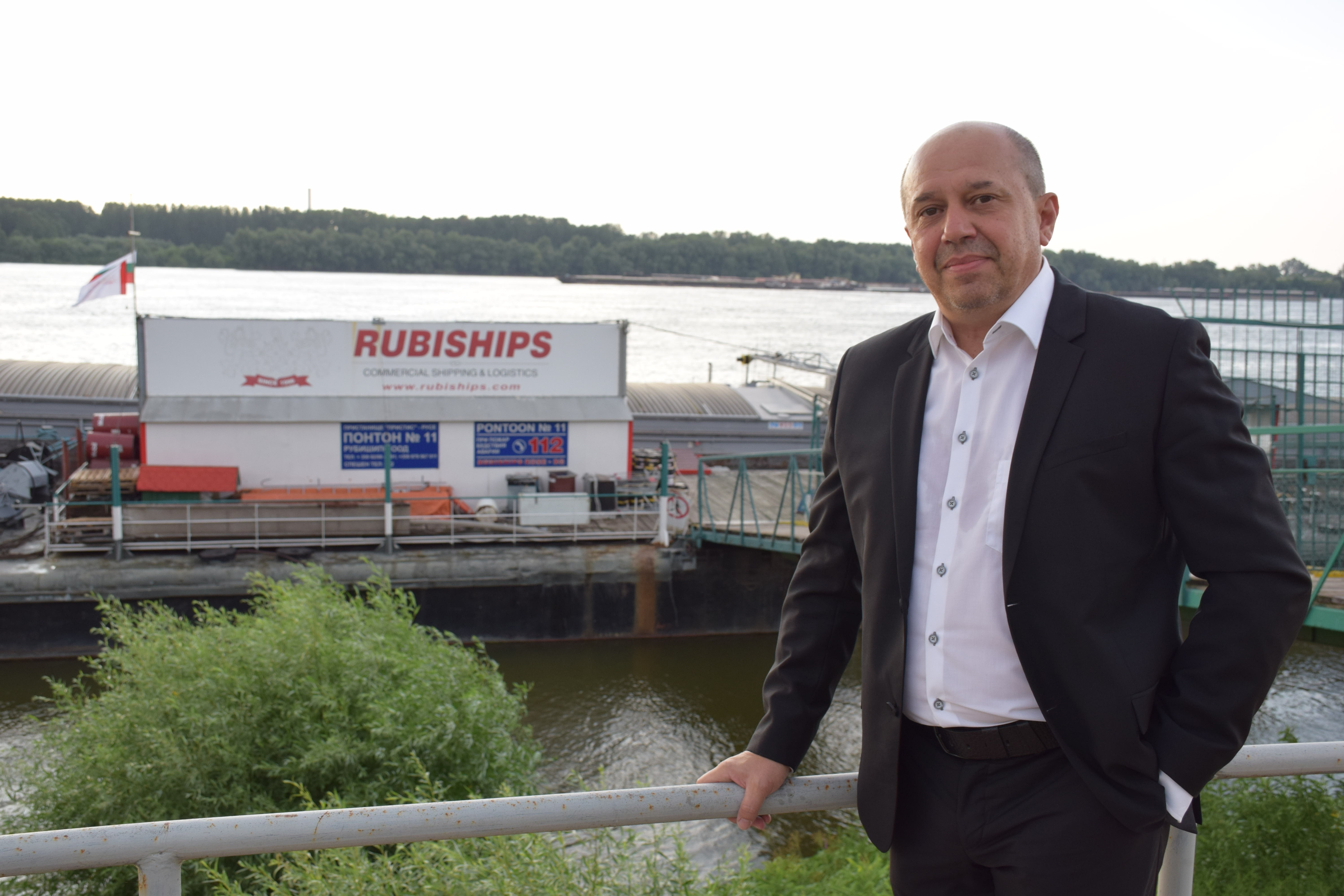    25 години „Рубишипс”- от два кораба под наем до Шампионската лига на Рейн и Дунав

