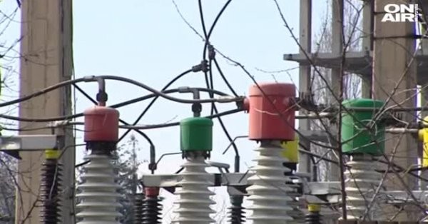 Заводи изключват мощности заради 50% по-скъп ток в сравнение с Германия