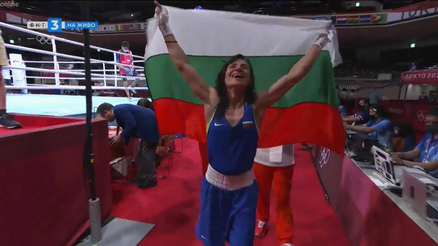 Стойка Кръстева спечели историческо олимпийско злато в бокса