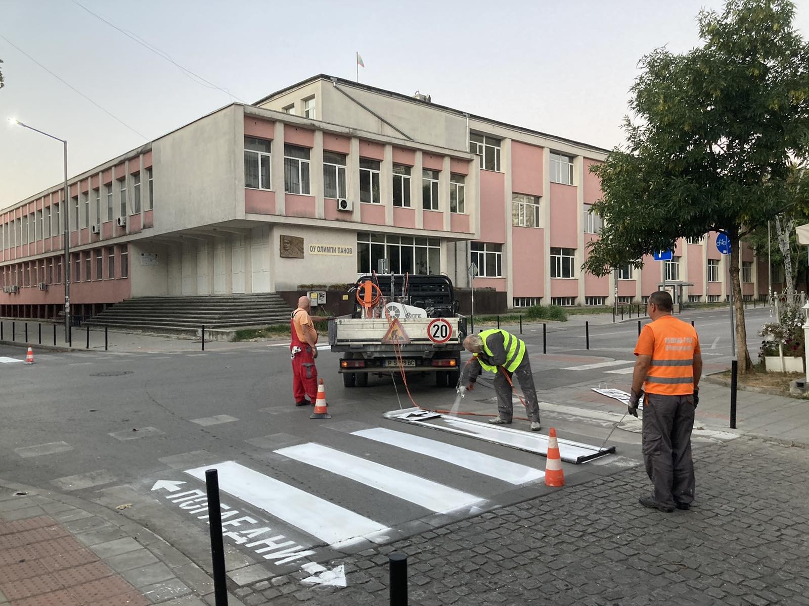  Маркират пешеходните пътеки до всяко русенско училище и градина
