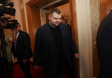 Атанас Чобанов: Пеевски е единият от политиците в досиетата 