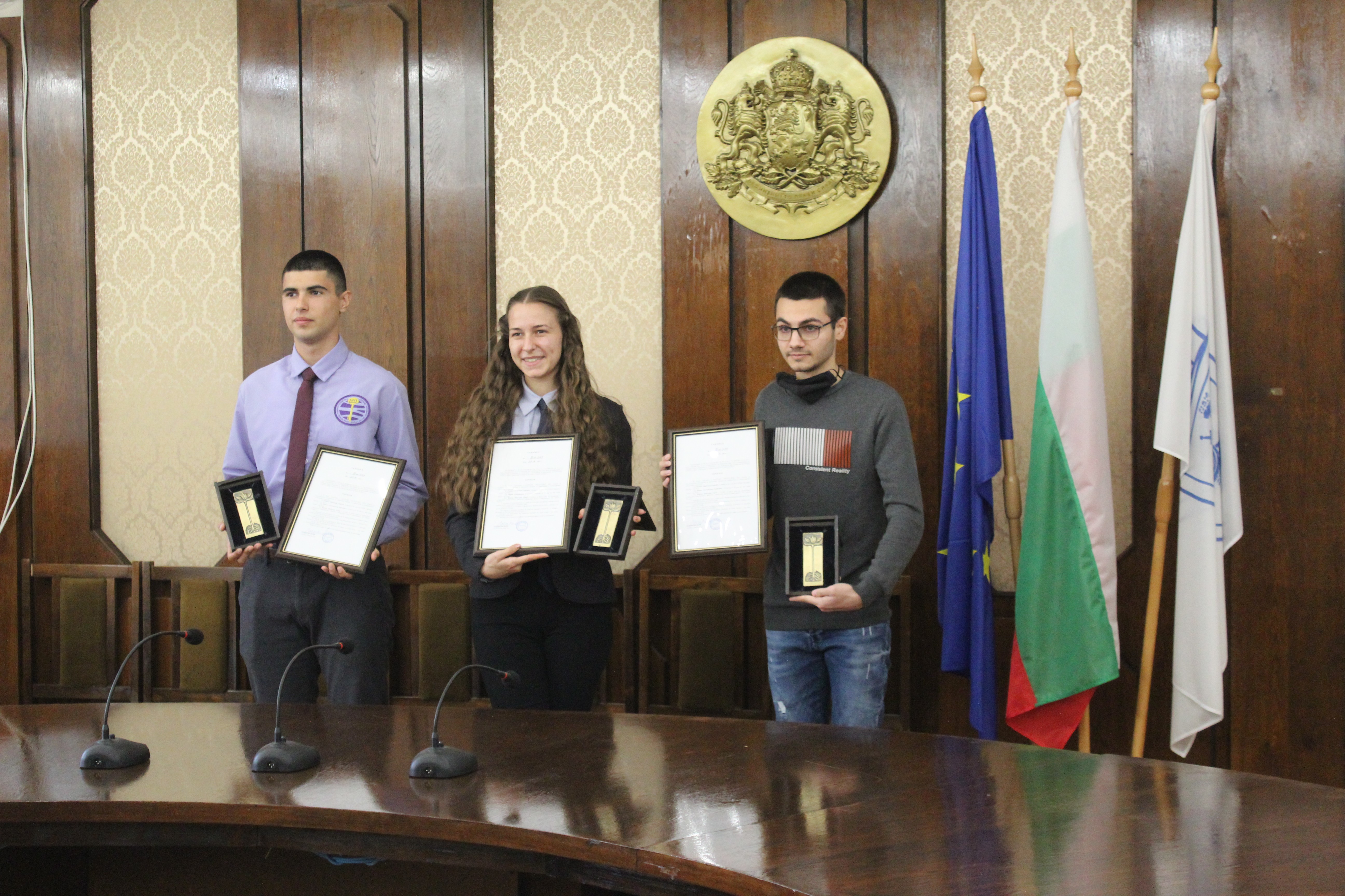 Кметът Пенчо Милков връчи наградите „Русе 21. Век“