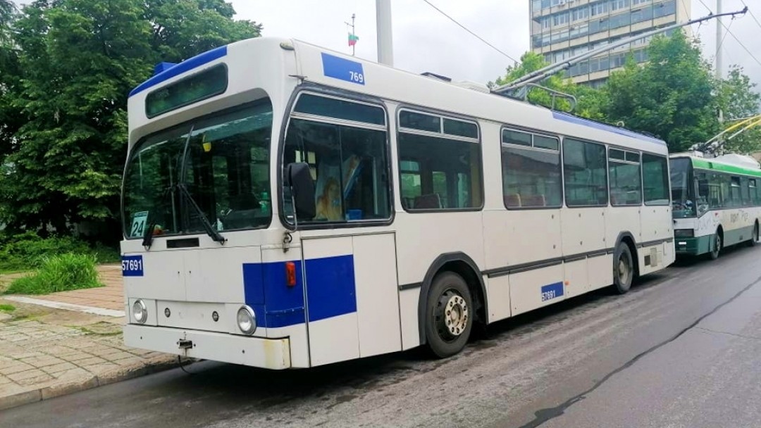 Още 6 тролейбуса през новата година срещу заем от 360 000 лева