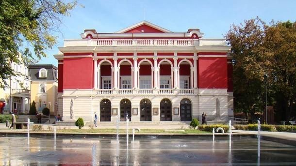 Общественият съвет за култура с призив към държавата да подпомогне ремонта на русенската опера