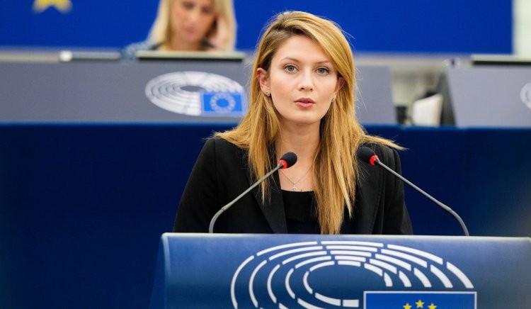 Евродепутатът от БСП Цветелина Пенкова е избрана за вицепрезидент на Групата за подкрепа на ядрената енергетика в ЕП