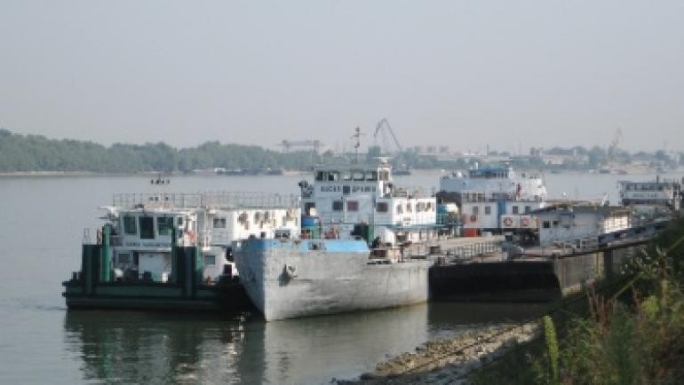 Крум Зарков към новия транспортен министър: „Как ще се преодолеят трудностите с корабоплаването по Дунав?
