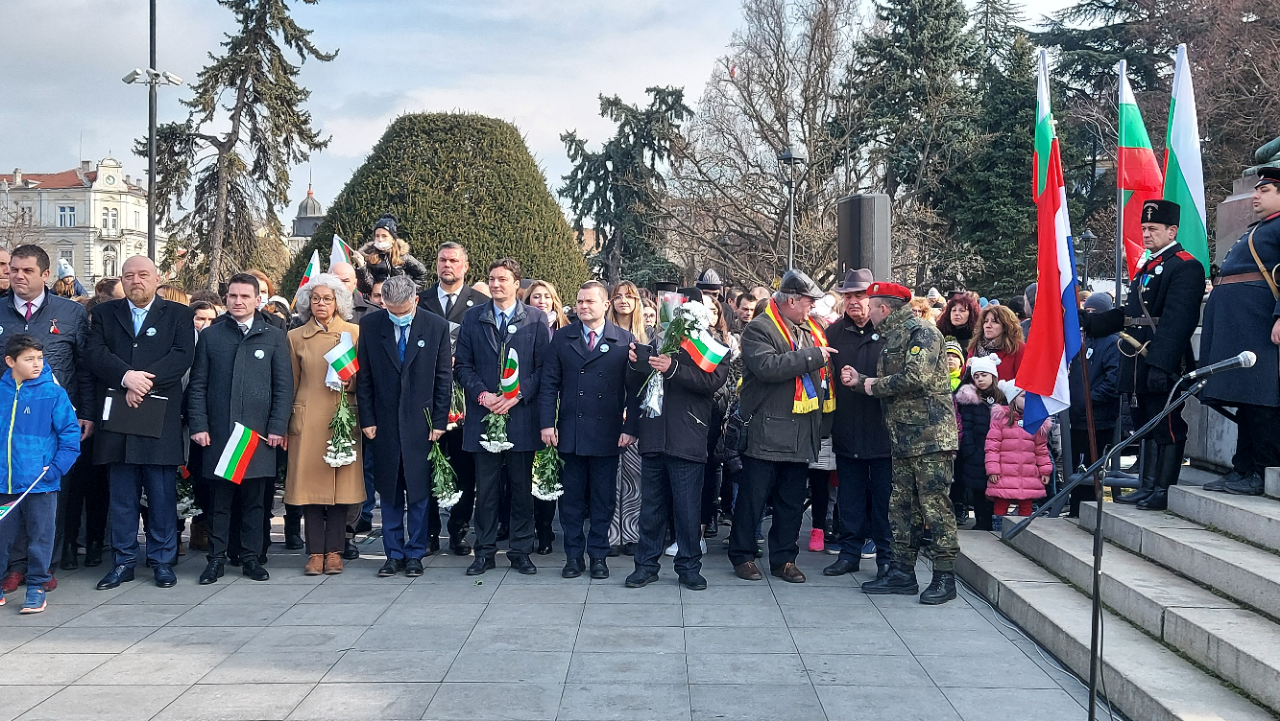 Днес е важно да бъдем единни и да обединим силите си в съграждането на една справедлива, силна и модерна България