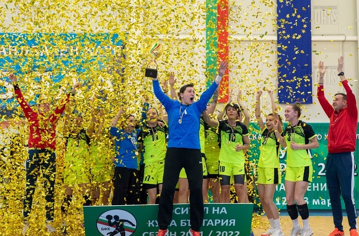 Бяла спечели за първи път в историята си купата на България по хандбал жени