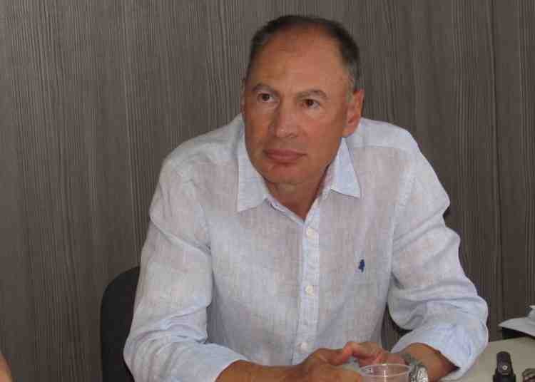 Бедрос Пехливанян се концентрира в бизнеса си, напуска общинския съвет