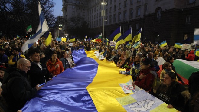 Подкрепа за Украйна: Да спрем безумието, наречено война