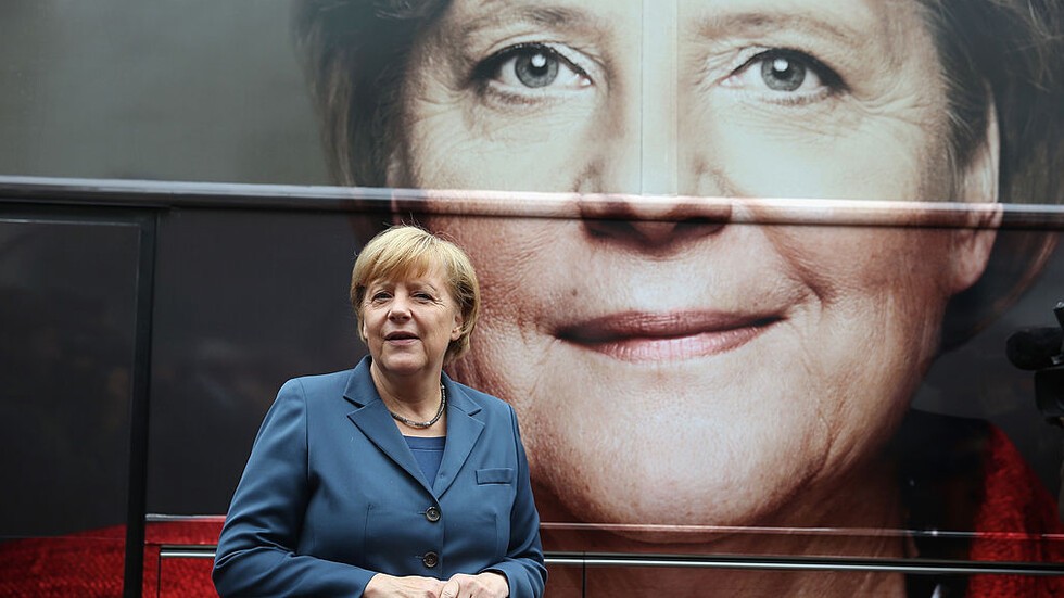 Меркел защити решението си от 2008 г. да не допусне Украйна в НАТО