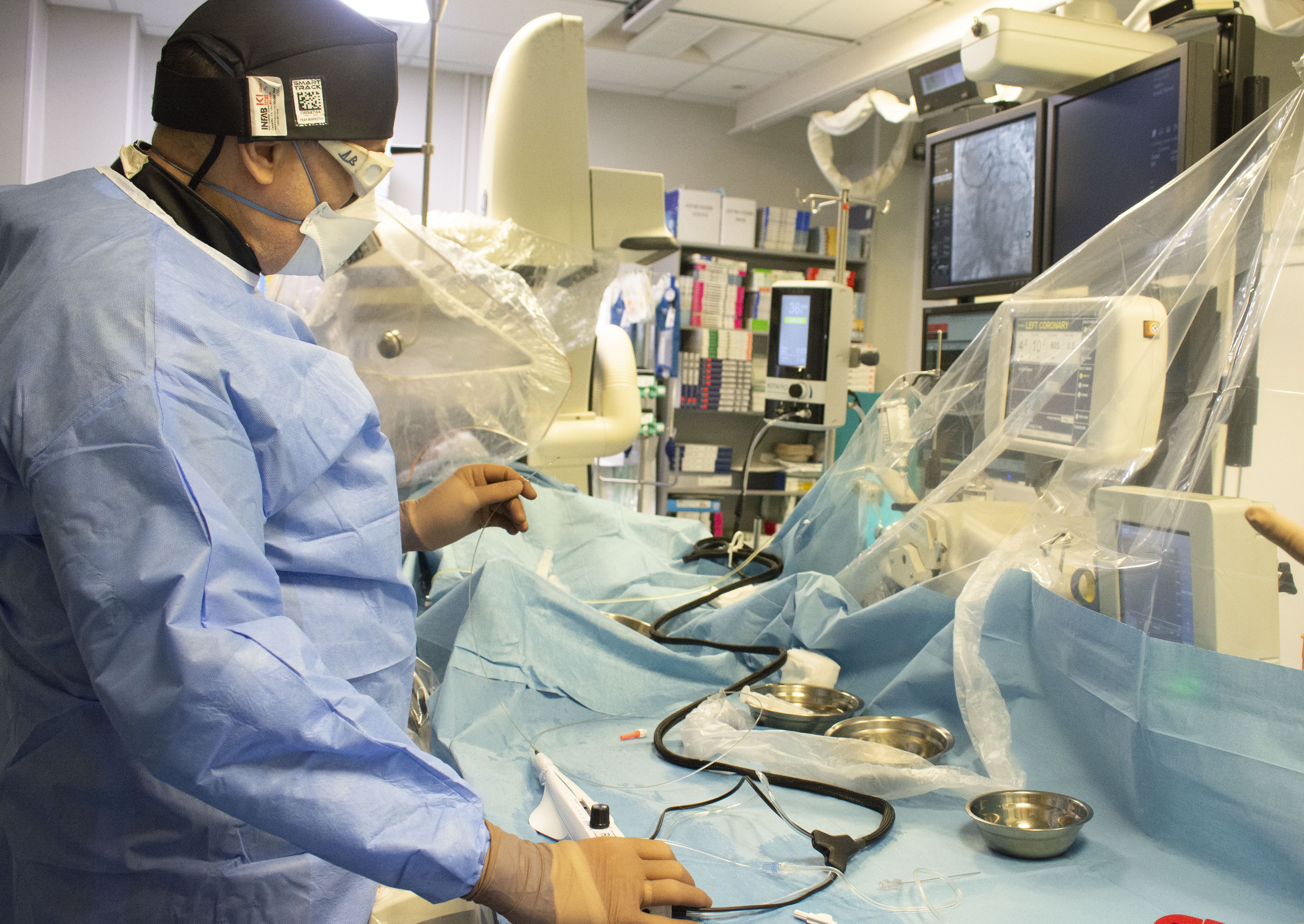 В СБАЛК „Медика Кор“ – Русе лекуват калцирани съдови стеснения на сърцето с най-модерната технология в света