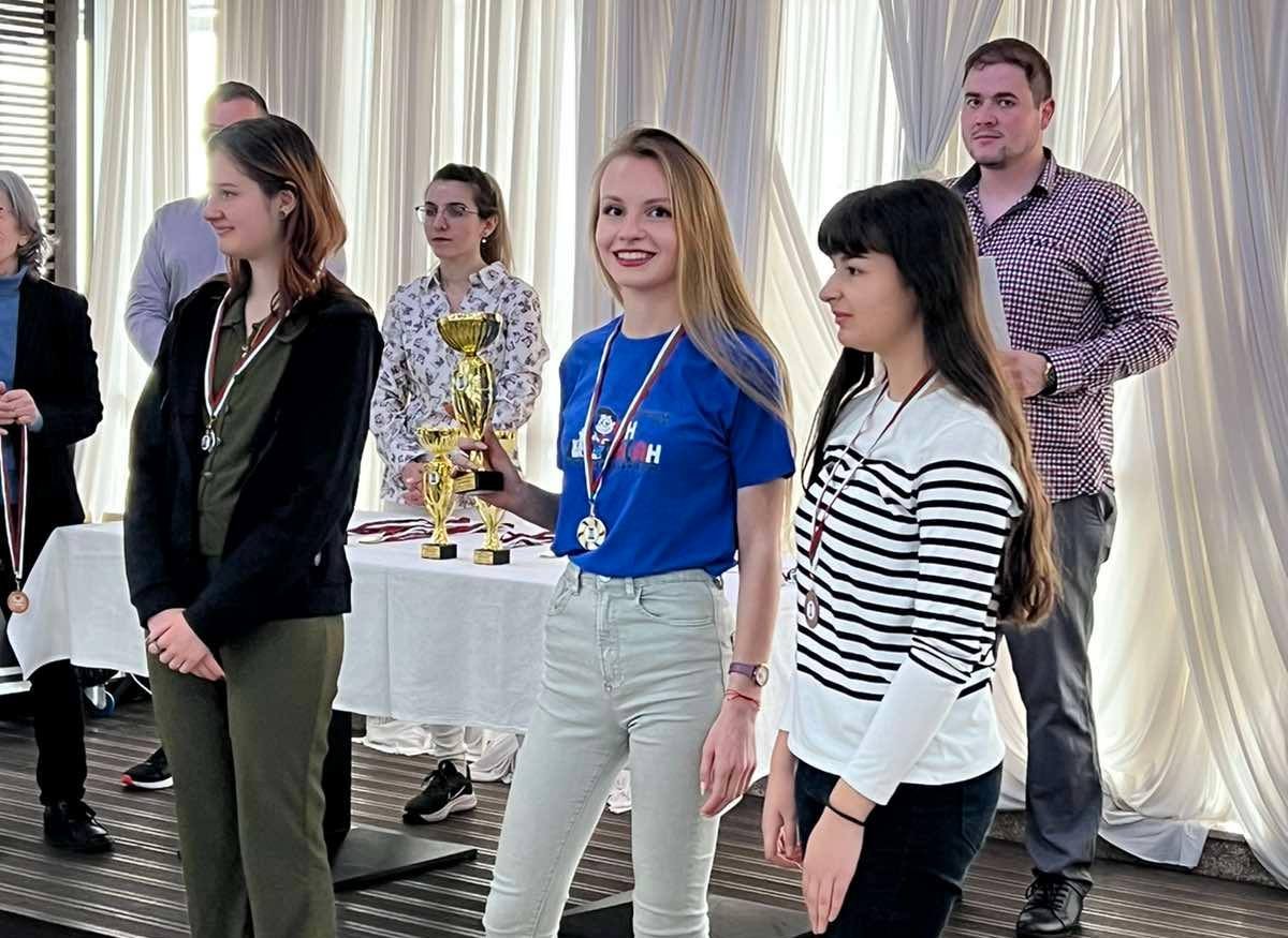 Русенката Диляна Иванова  извоюва титлата Шампион на България по класически шахмат с 100% резултат в Асеновград