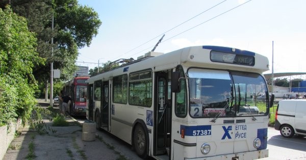 Община Русе осигурява безплатно пътуване по тролейбусните линии за 6 май