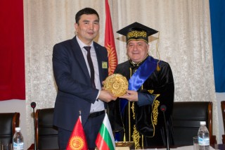 13-та почетна титла за ректора на Русенския университет