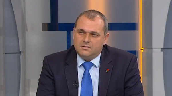 Веселинов, ВМРО: Недопустимо е ДАНС да тормози български историци, защото казват истината за Македония