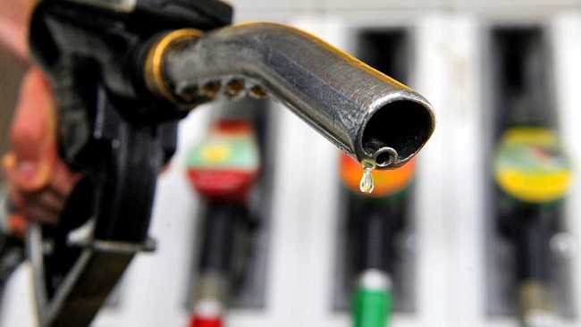 Как ще се приспадат 25-те стотинки от цената на горивата?
