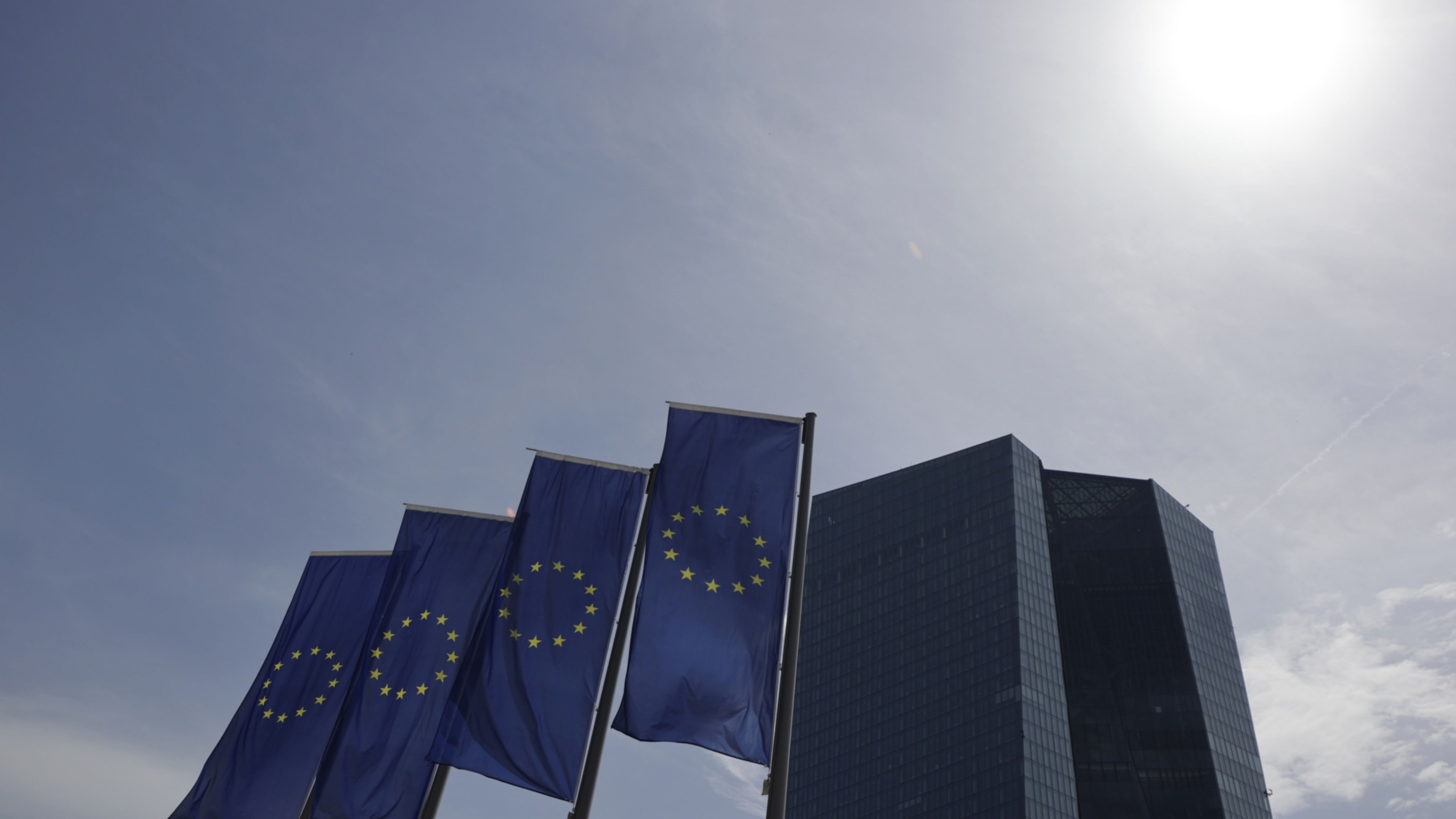 Холцман от ЕЦБ предвижда рязко повишаване на лихвените проценти, за да спре инфлацията 