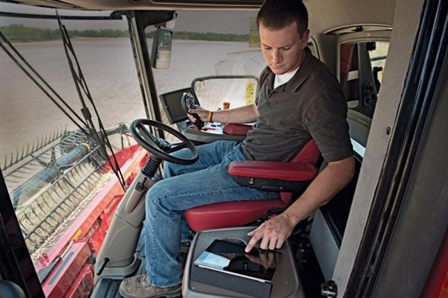 „Терра Глоуб“ ЕООД търси да назначи водач на селскостопански машини