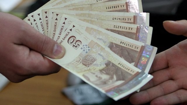 Евростат: България е с най-ниската минимална заплата в ЕС 