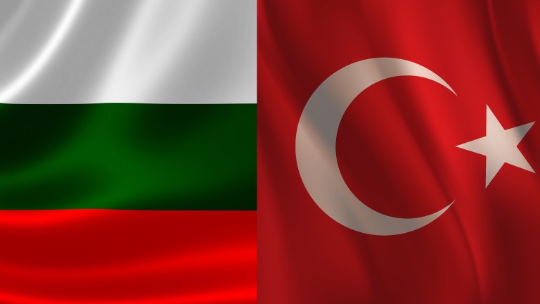 Българите ще могат да влизат в Турция само с лични карти