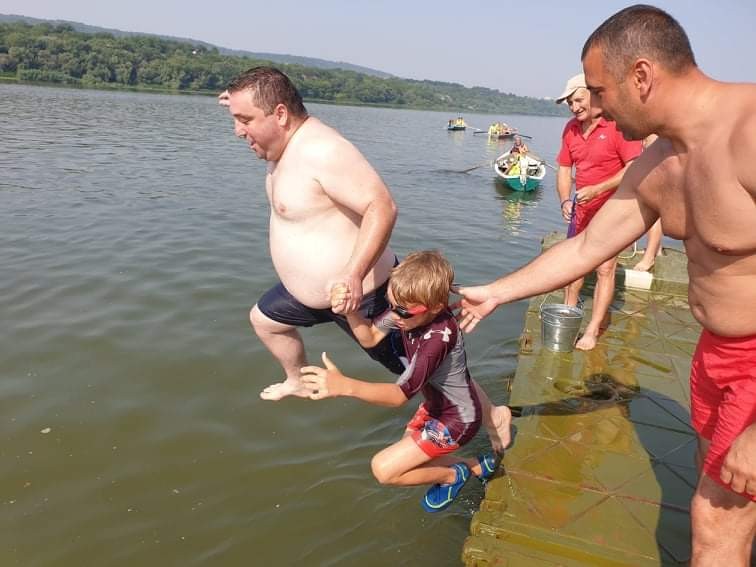 143 плувци участваха в 64-то преплуване на Дунава край Свищов