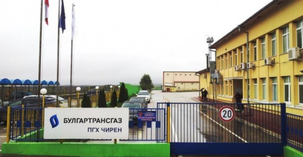И. Веселинов, ВМРО: Държавата да премахне монопола, 10 доставчика, избрани с търг, да напълнят хранилището в Чирен