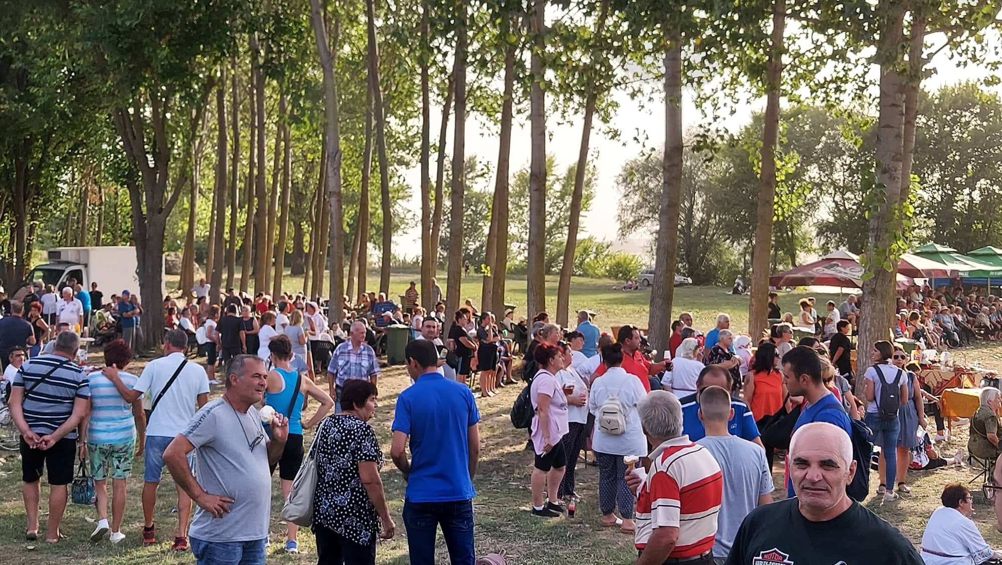 Стотици жители и гости на Община Иваново отбелязаха празника „От Поломието до Дунав заедно“  в местността „Стълпище“
