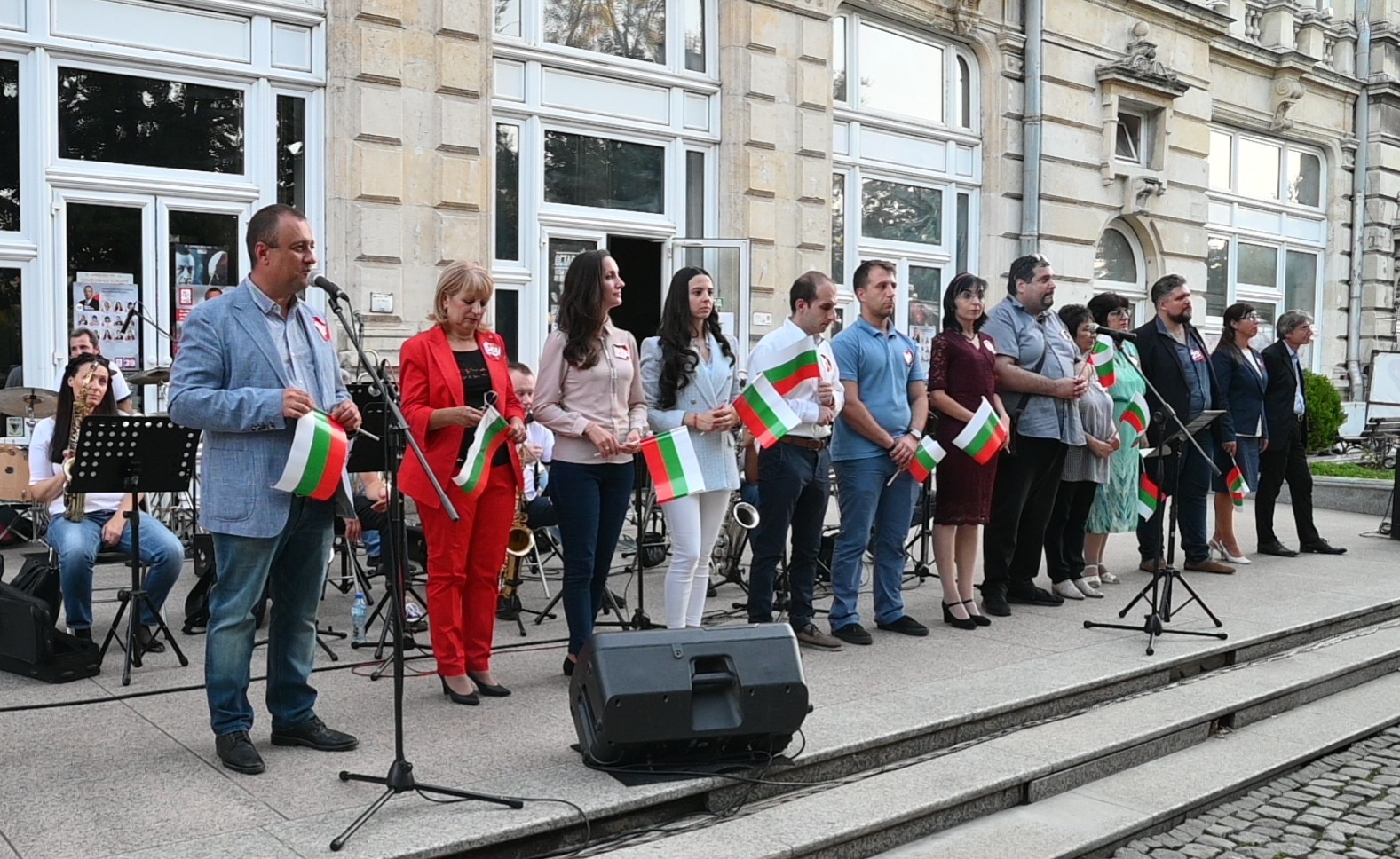  Българската социалистическа партия откри предизборната си кампания в Русе с послание за социална и сигурна държава
