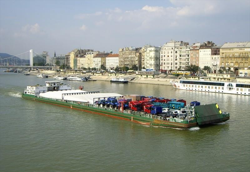 Предпоследно: Фериботът Русе- Гюргево тръгва този месец. Онлайн регистрация ще прави фериботът предпочитан пред опашките на Дунав мост