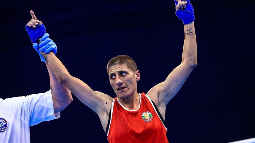 Севда Шишманова и още три боксьорки спечелиха четири медала от европейското първенство