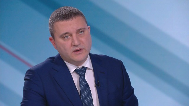 Владислав Горанов: Инфлацията не се гаси с раздаването на пари на калпак