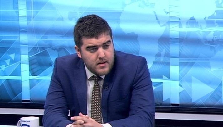 Любослав Костов, КНСБ: Ако сега не вдигнем минималната заплата, догодина трябва да я вдигнем с 300 лв.     