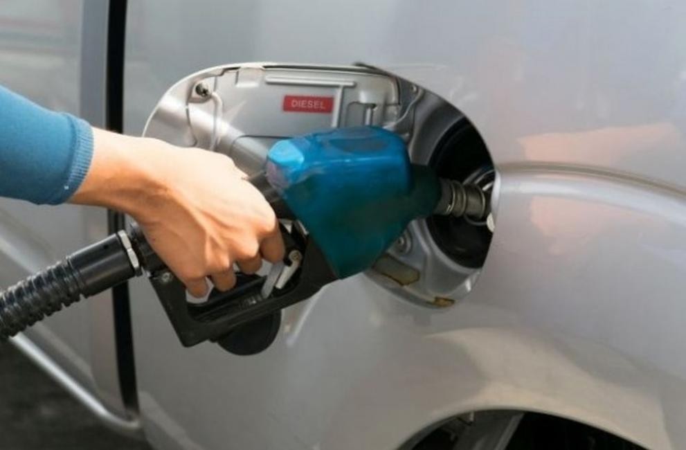  Отстъпката за дизел и  бензин догодина ще е само за най-бедните
