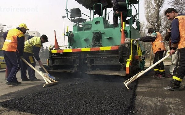 Съветниците одобриха заем от 12 млн. лв. за асфалтиране на уличната мрежа в Русе