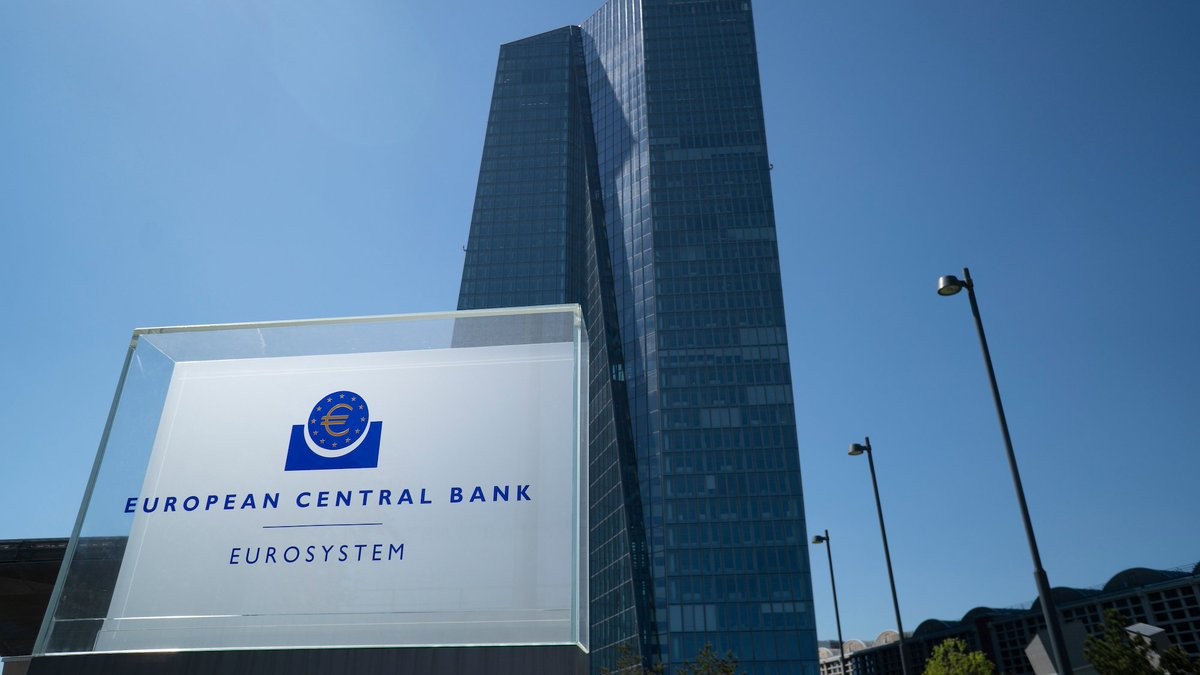 ЕЦБ повиши основните лихви с 50 базисни пункта