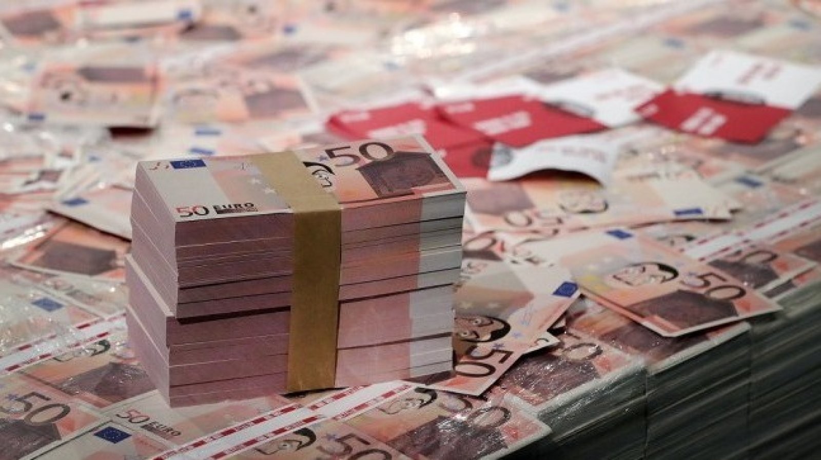 Брутният външен дълг на България се е увеличил с 5.8% за година 