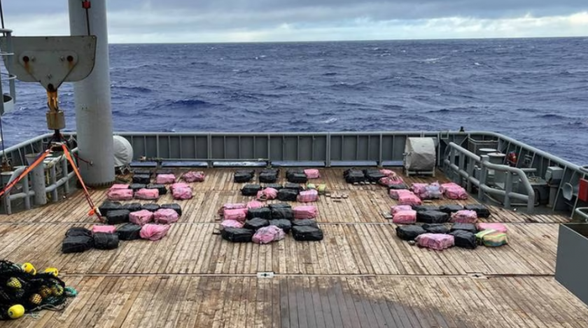 Хванаха 3,6 тона кокаин в морето край Колумбия