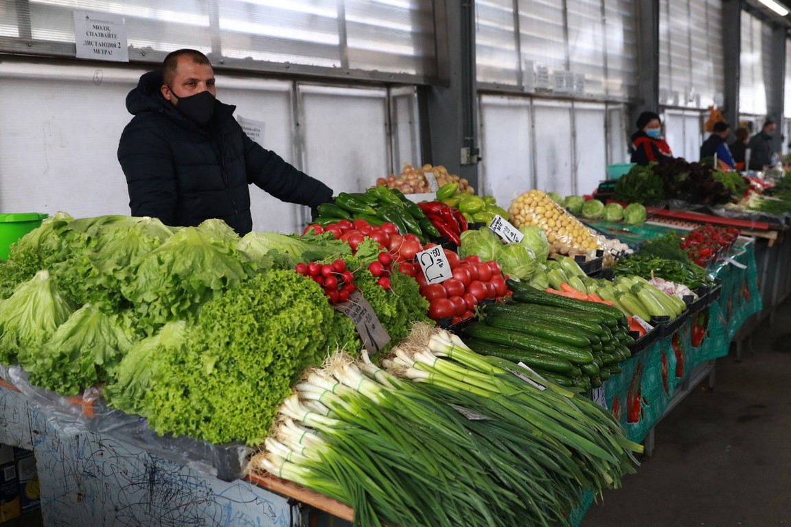 През февруари НСИ отчита поскъпване на зеленчуците и лекарствата най-много