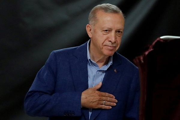  На исторически вот в Турция: Ердоган получи нови пет години власт