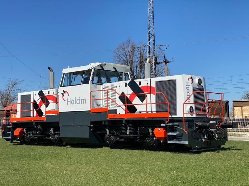 Транспортният министър прекрати една от мегапоръчките за нови локомотиви
