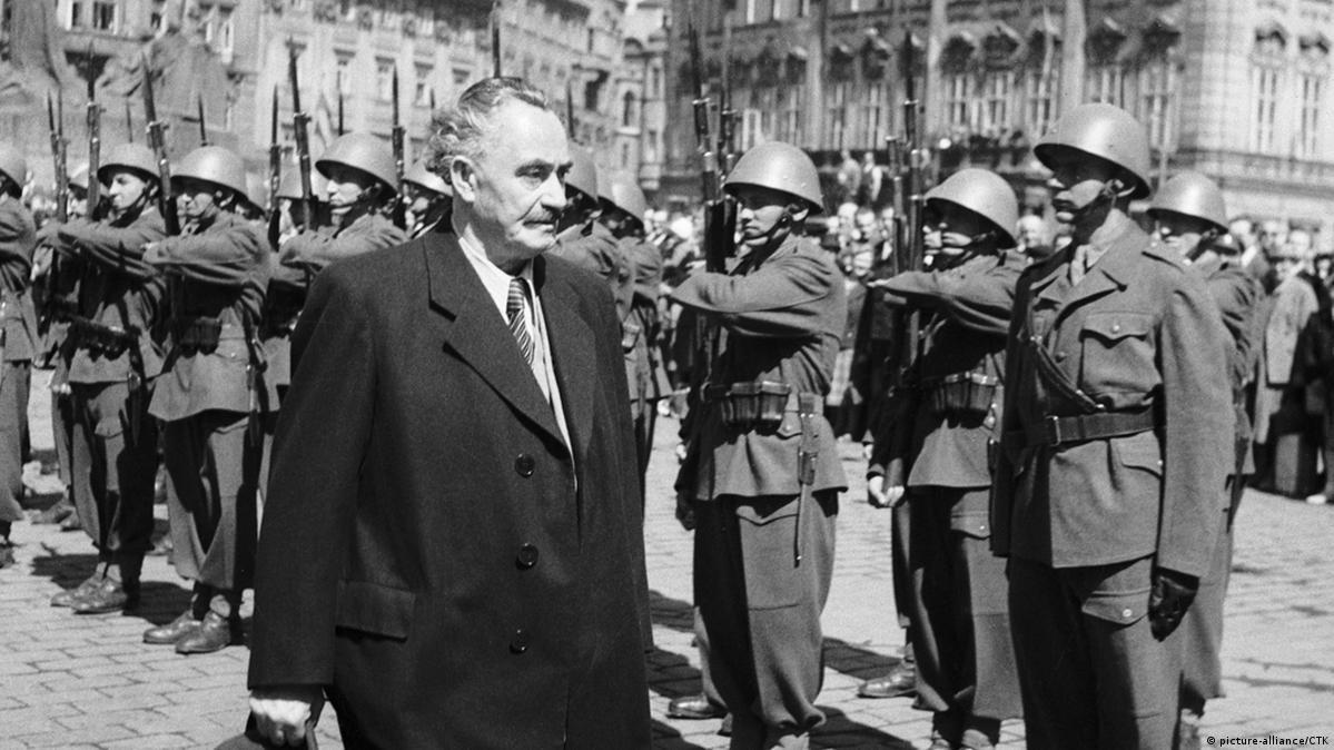 8 юли 1947 г. Георги Димитров отхвърля предлаганата от САЩ помощ по плана 