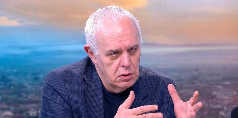 Андрей Райчев: Президентът нарочно изостря ситуацията и ги провокира да го ,,ударят