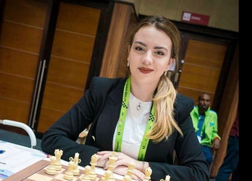 Нургюл Салимова направи реми в първата партия от финала на Световната купа по шахмат в Баку 