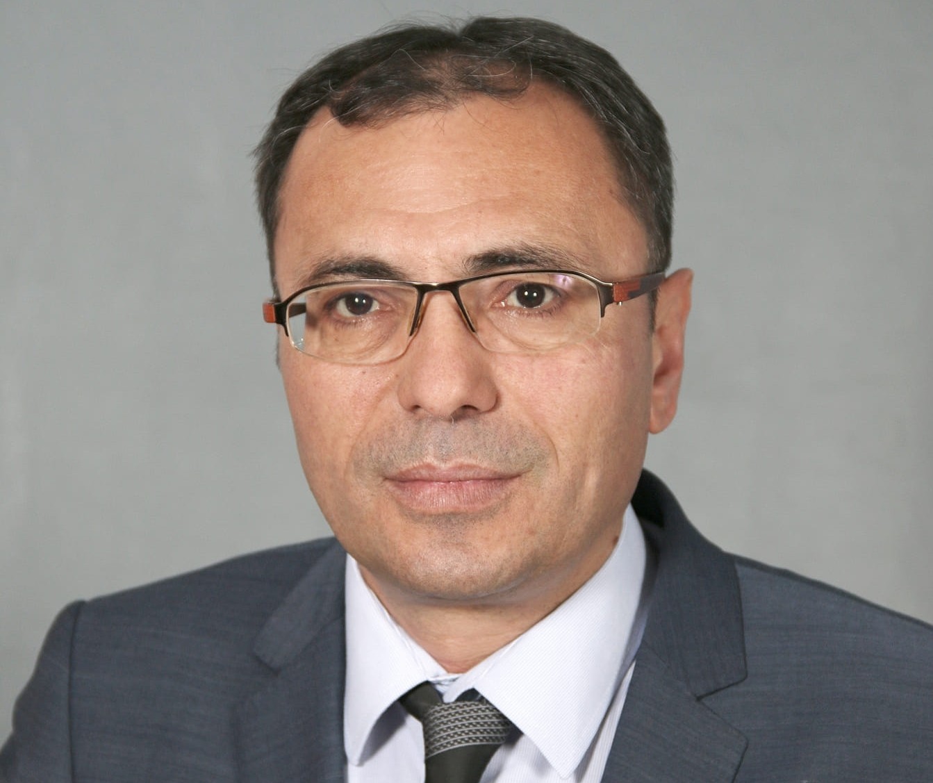 Валентин Джамбазов е кандидатът за кмет на ВМРО за кмет на община Сливо поле, издигнат от коалиция ,,България на регионите,,