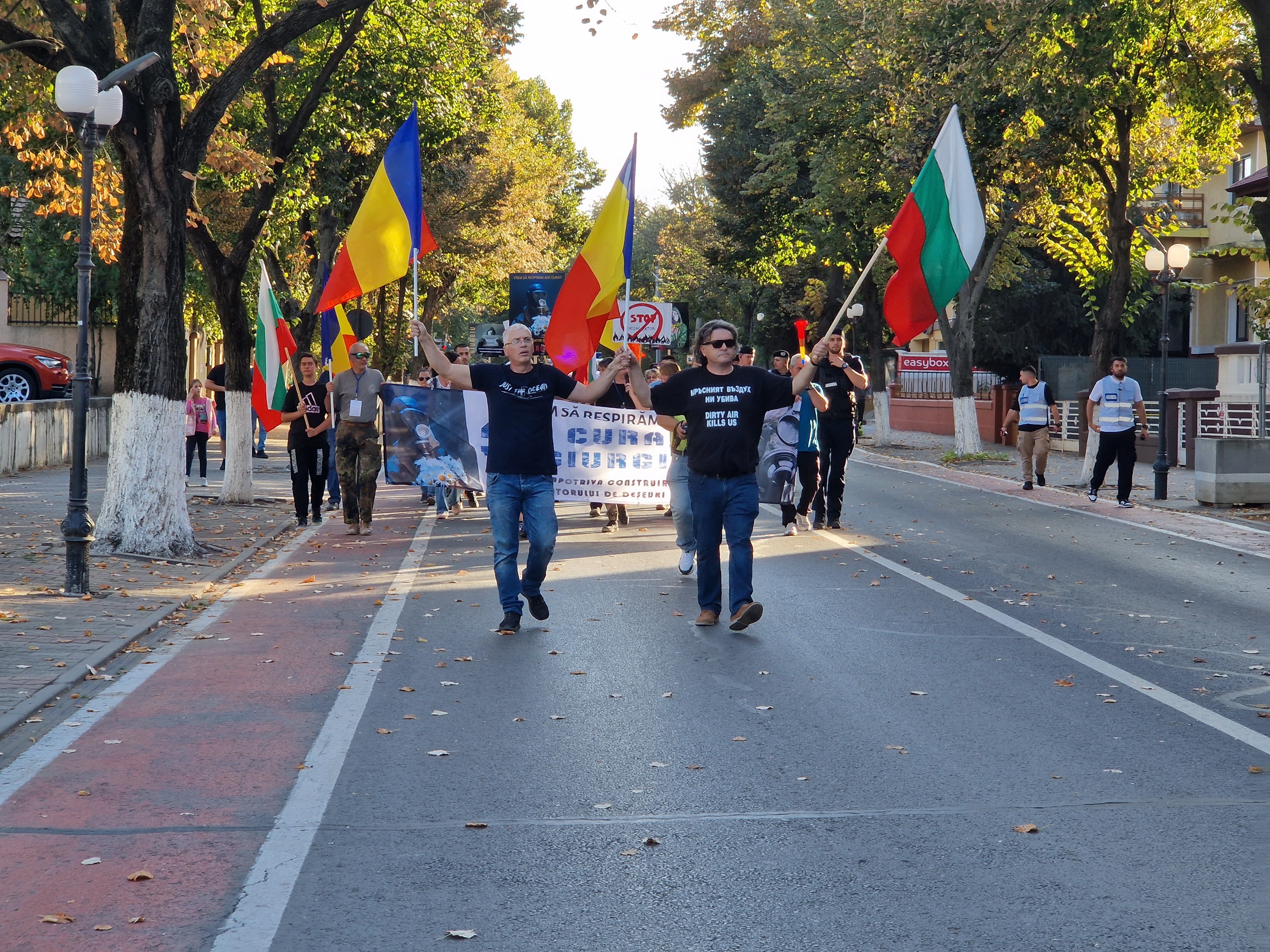Жителите на Русе и Гюргево заедно в протест срещу инсинератора

